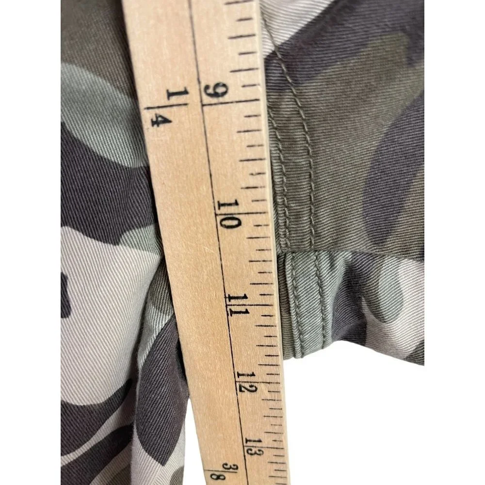 J.Crew Slouchy Chino Boyfriend Pant in Green Camo size‎ 6 - Picture 5 of 9